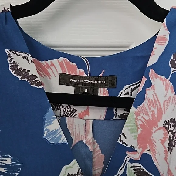 French Connection Dress: Faux Wraparound, Floral - Picture 3 of 4